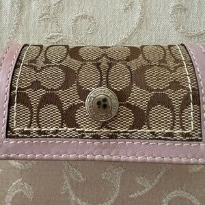 RARE COACH Coin Pouch. Monogram fabric with Lilac Leather trim